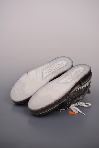 Louis Vuitton LV Trainer 2021 view 3
