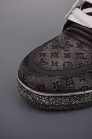 Louis Vuitton LV Trainer 2021 view 6
