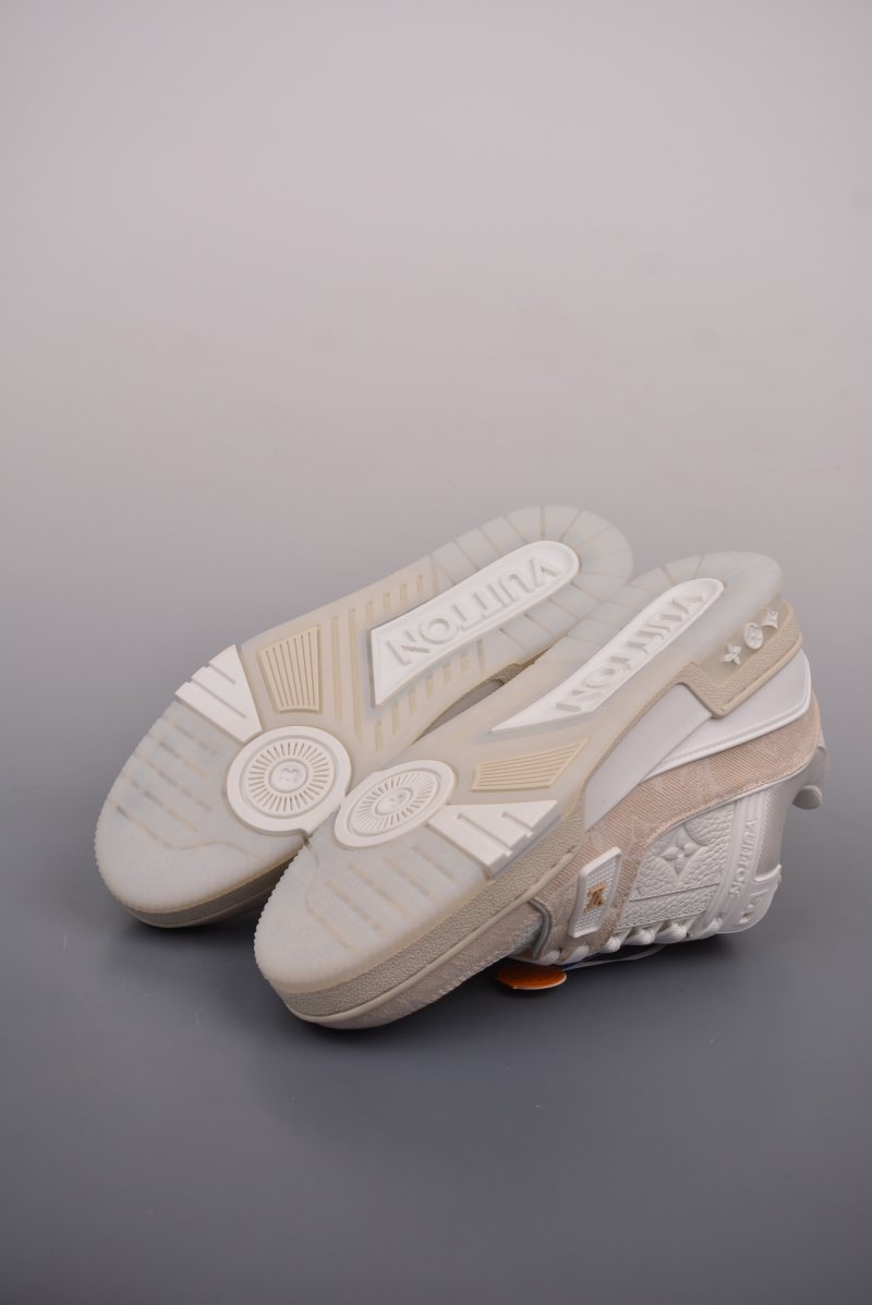 Louis Vuitton LV Trainer 2021 view