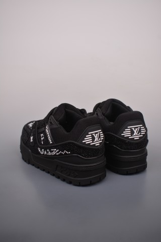 Louis Vuitton LV Trainer 2021 view 2