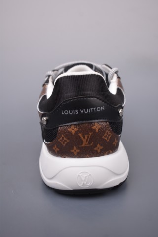 Louis Vuitton LV Trainer 'Blue / Gold' view 4