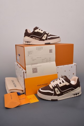 Louis Vuitton LV Trainer Sneaker Low view 2