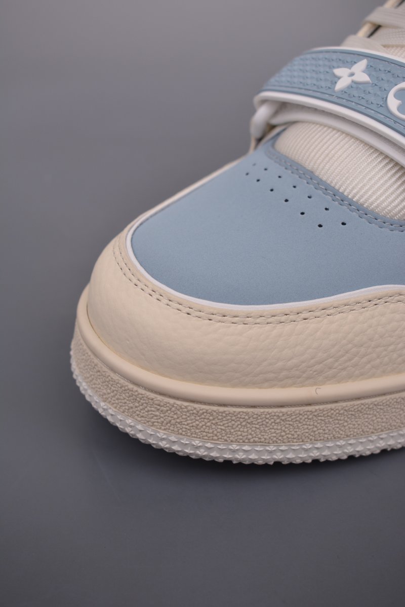 Louis Vuitton Archlight Sneaker view