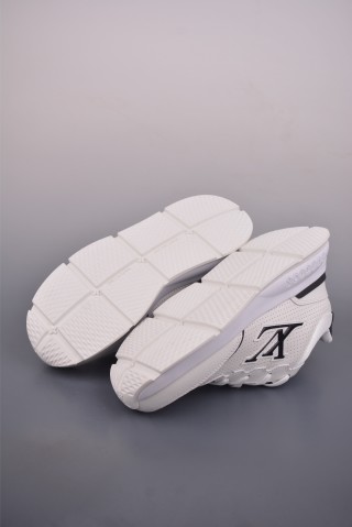 Louis Vuitton Classic LV 'White' view 3