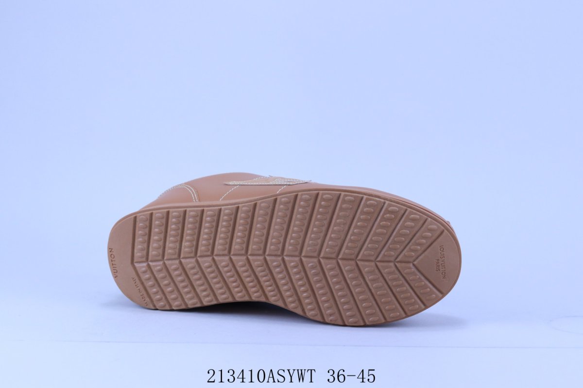 Louis Vuitton LV Trainer view