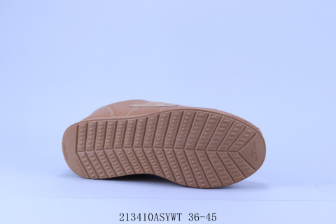 Louis Vuitton LV Trainer view 4