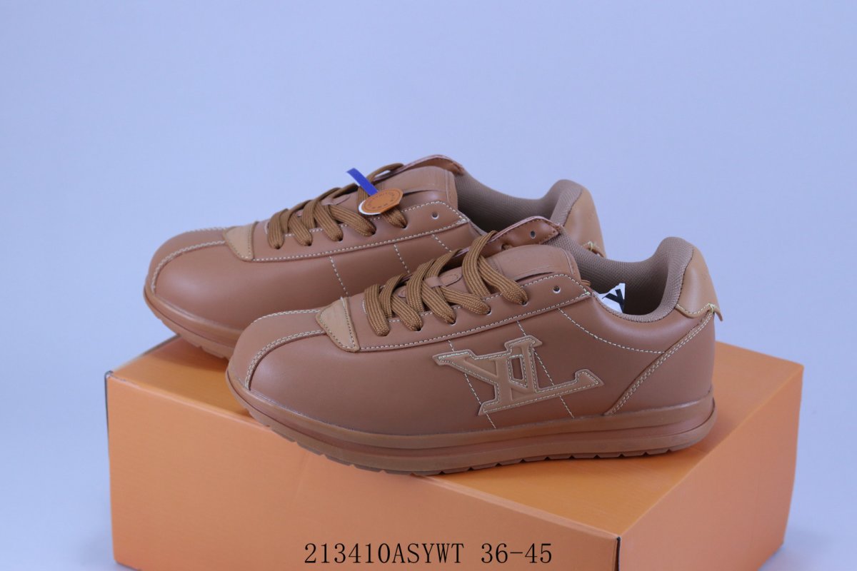 Louis Vuitton LV Trainer view