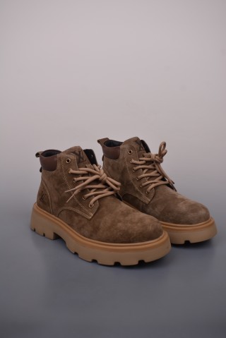 Louis Vuitton LV 6-Inch Boot Pharrell Williams 'Yellow' view 1