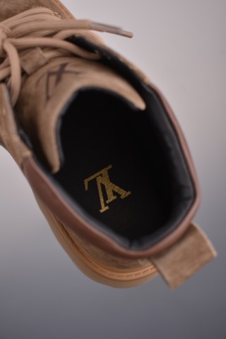 Louis Vuitton LV 6-Inch Boot Pharrell Williams 'Yellow' view 9
