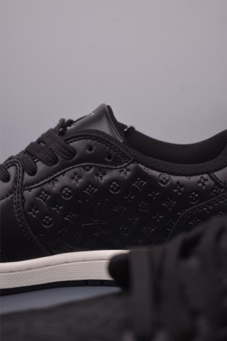 Louis Vuitton LV 3D Logo Trainer view 8
