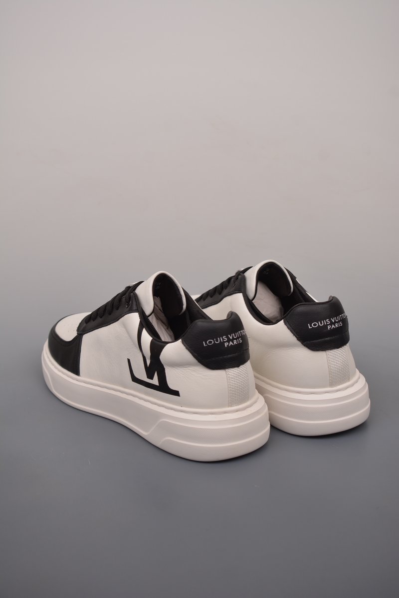 Louis Vuitton LV 3D Logo Trainer 'White' view