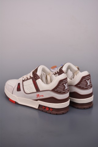 Louis Vuitton LV Trainer Monogram 3D view 2