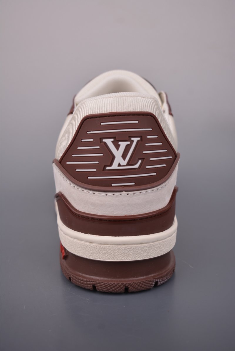 Louis Vuitton LV Trainer Monogram 3D view