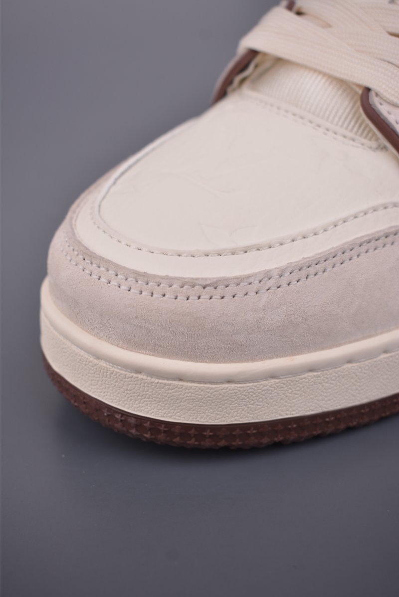 Louis Vuitton LV Trainer Monogram 3D view
