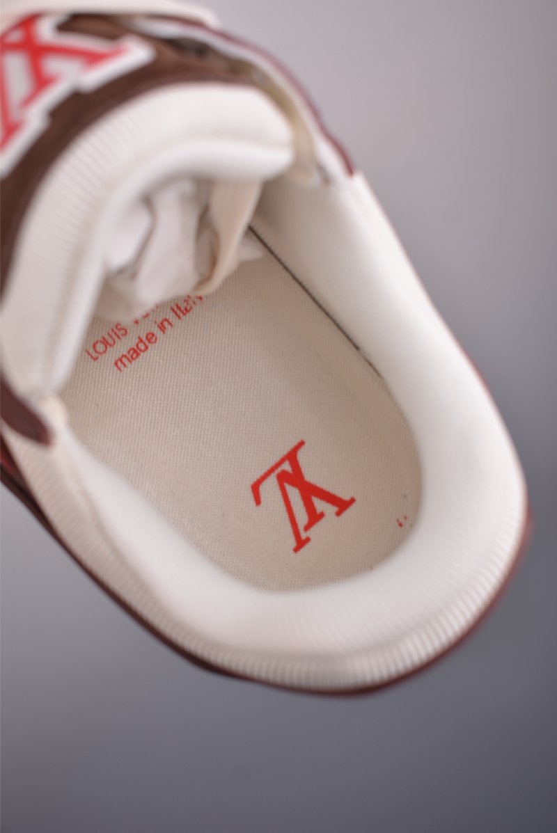 Louis Vuitton LV Trainer Monogram 3D view