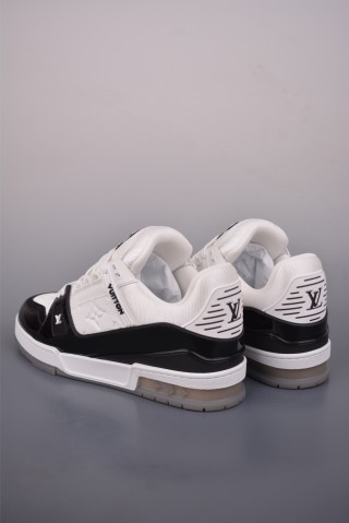 Louis Vuitton LV Trainer Monogram 3D view 11