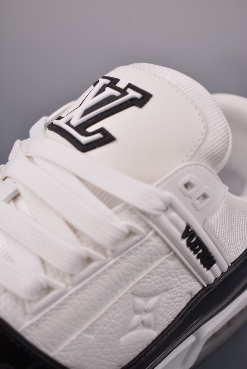 Louis Vuitton LV Trainer Monogram 3D view