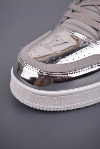 Louis Vuitton LV Trainer Monogram 3D view 24