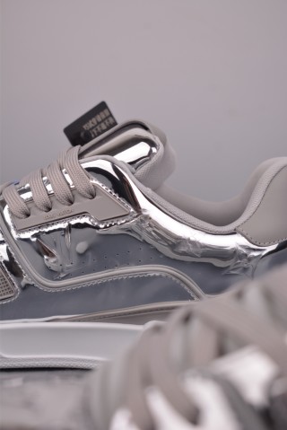 Louis Vuitton LV Trainer Monogram 3D view 26