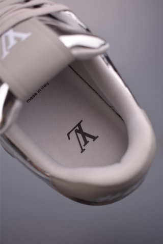 Louis Vuitton LV Trainer Monogram 3D view 27