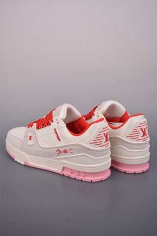 Louis Vuitton LV Trainer Monogram 3D view 29