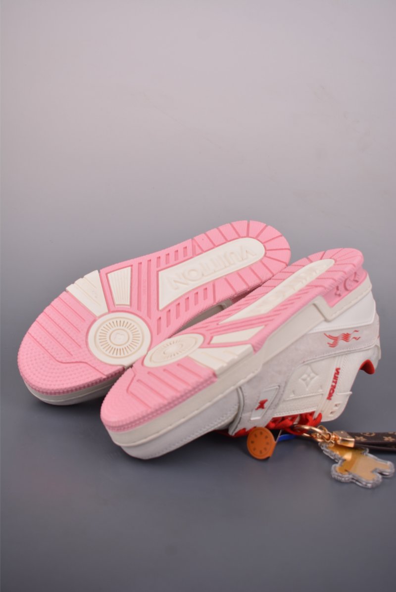 Louis Vuitton LV Trainer Monogram 3D view