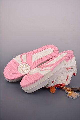 Louis Vuitton LV Trainer Monogram 3D view 30