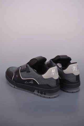 Louis Vuitton LV Trainer 'Monogram 3D' view 2
