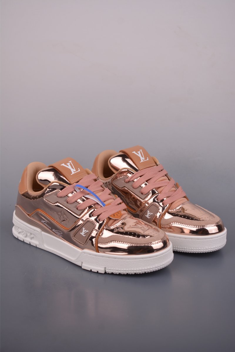 Louis Vuitton LV Trainer 'Monogram 3D' view