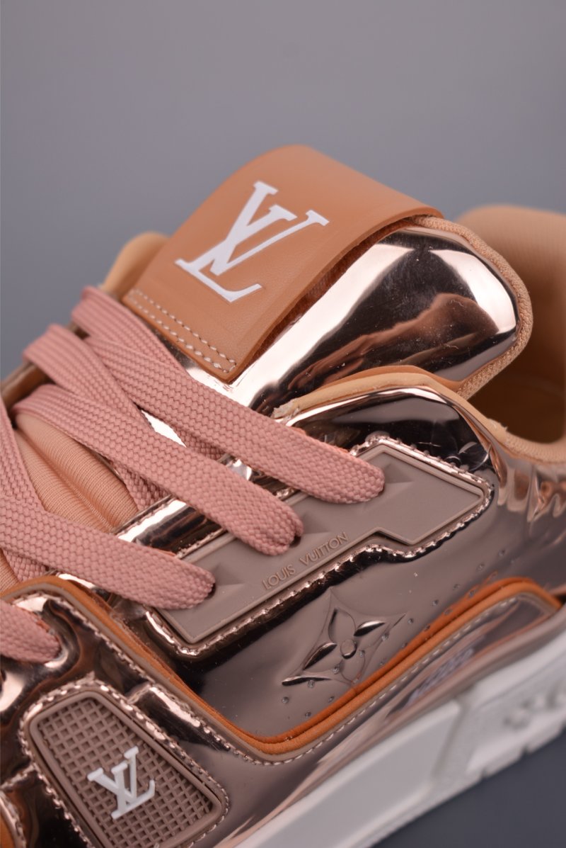 Louis Vuitton LV Trainer 'Monogram 3D' view
