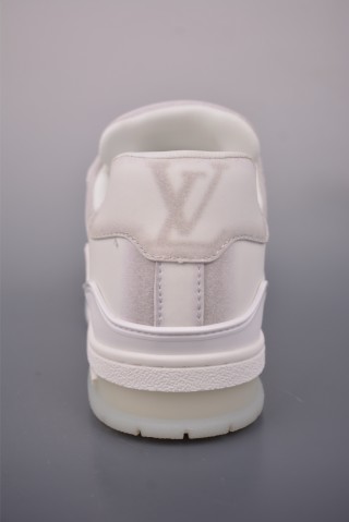 Louis Vuitton LV Trainer 'NFC' view 4