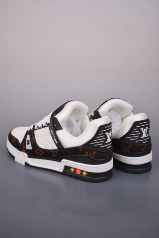 Louis Vuitton LV Trainer 'NFC' view 11
