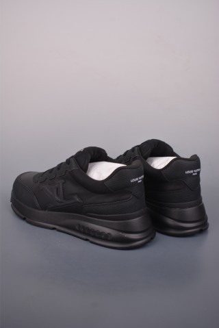 Louis Vuitton LV Trainer 'Nigo FW25' view 2