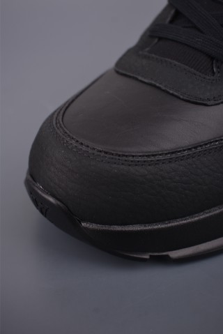 Louis Vuitton LV Trainer 'Nigo FW25' view 6