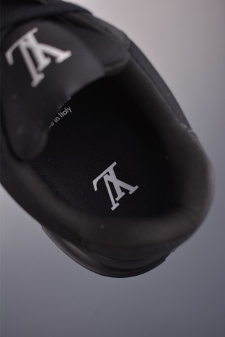Louis Vuitton LV Trainer 'Nigo FW25' view 9
