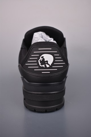 Louis Vuitton LV Trainer 'Nigo FW25 Black / White / Grey' view 4
