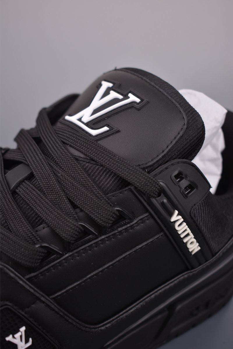 Louis Vuitton LV Trainer 'Nigo FW25 Black / White / Grey' view