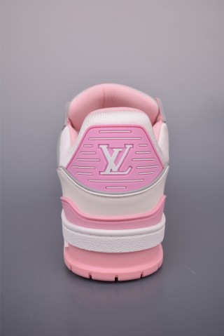 Louis Vuitton LV Trainer view 4