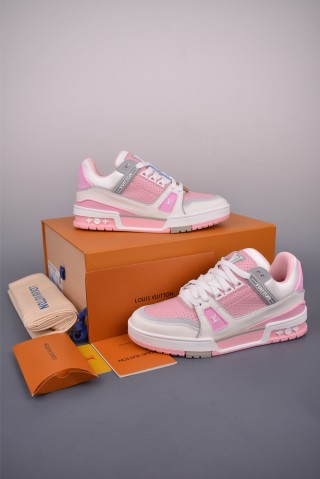 Louis Vuitton LV Trainer view 5