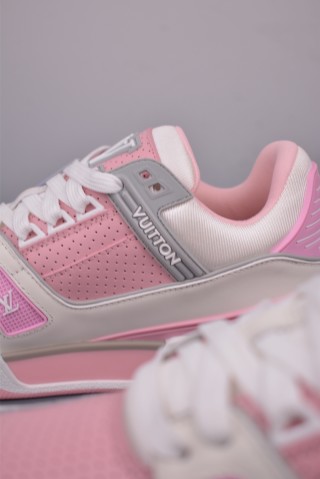 Louis Vuitton LV Trainer view 8