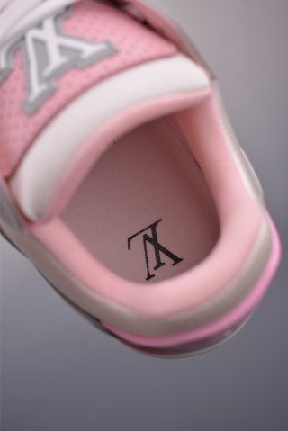Louis Vuitton LV Trainer view 9