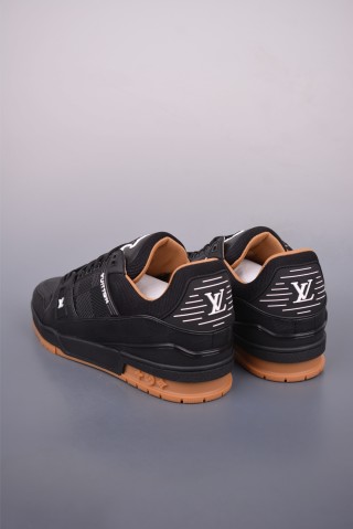 Louis Vuitton LV Trainer view 11
