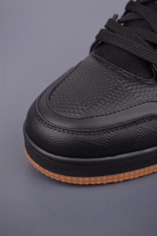Louis Vuitton LV Trainer view 15