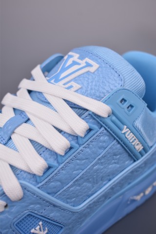 Louis Vuitton LV Trainer view 25