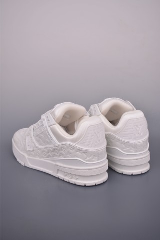 Louis Vuitton LV Trainer view 29