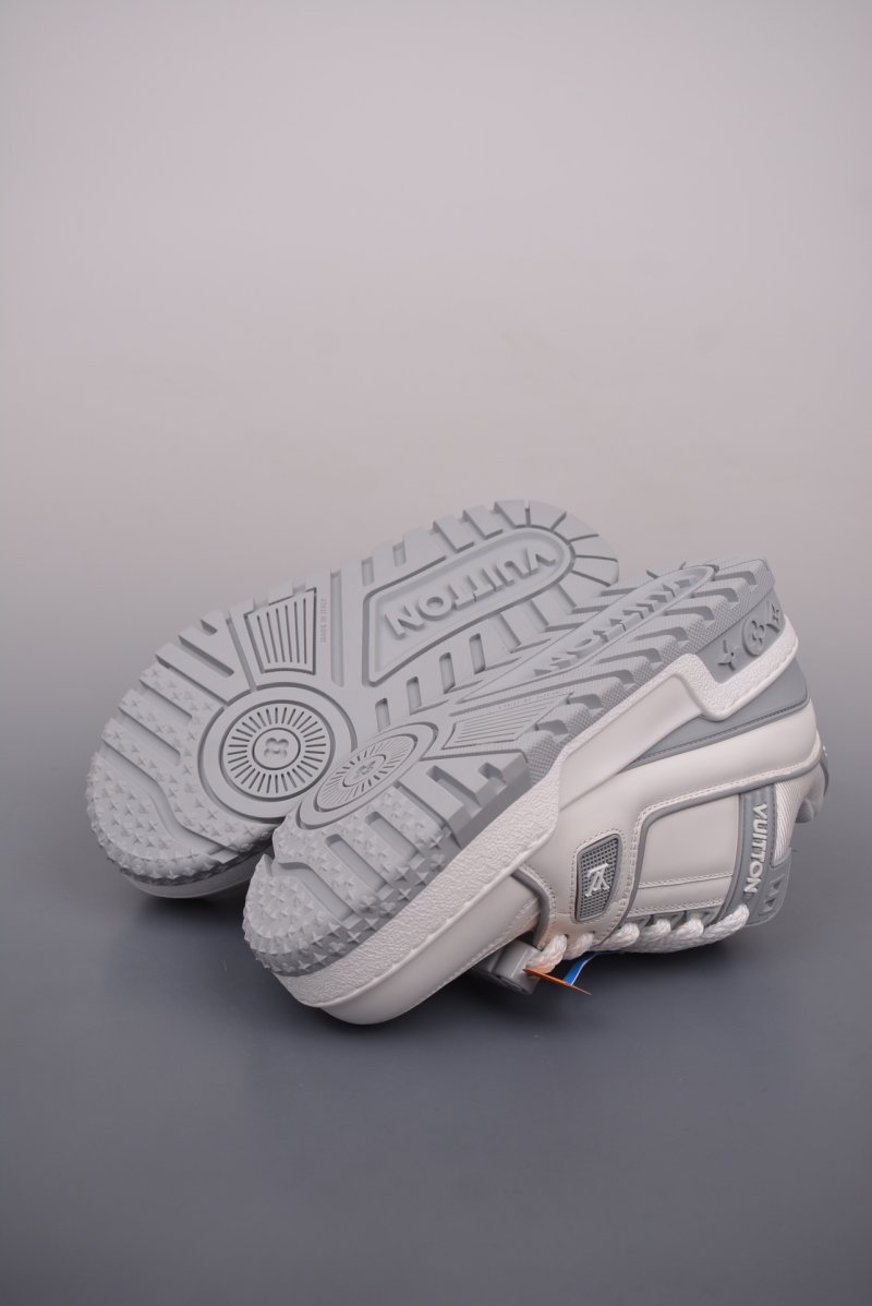 Louis Vuitton LV Trainer view