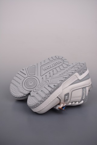 Louis Vuitton LV Trainer view 3