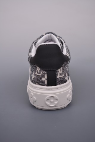 Louis Vuitton LV PVC Logo view 21