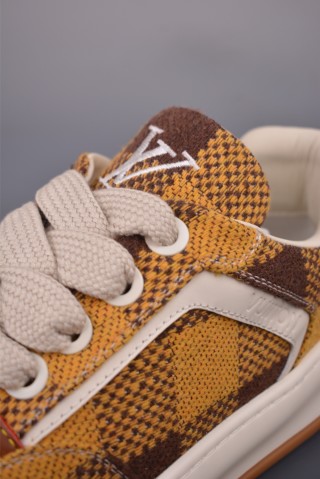 Louis Vuitton LV Tilted Low Sneakers view 7