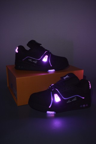 Louis Vuitton Trainer LED view 7